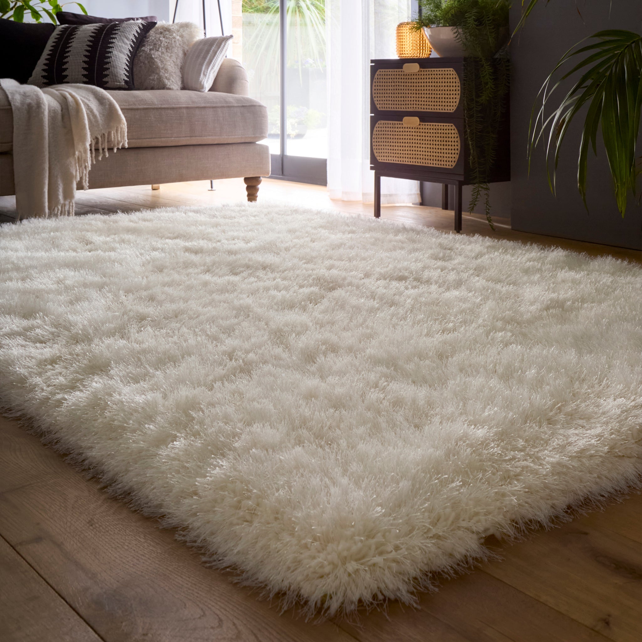 Origins Extravagance Ivory Rug