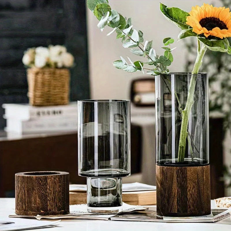 Nordic Smokey Grey glazen vaas met houten standaard