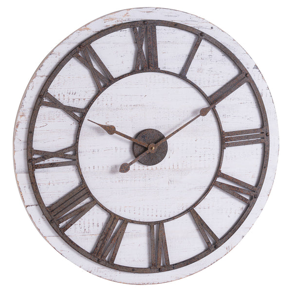 Orologio rustico in legno con numeri e lancette dall'aspetto invecchiato.