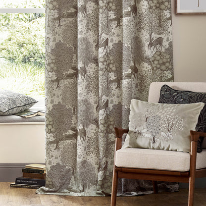 Tende a pieghe a matita in jacquard Brook Woodland - Lino