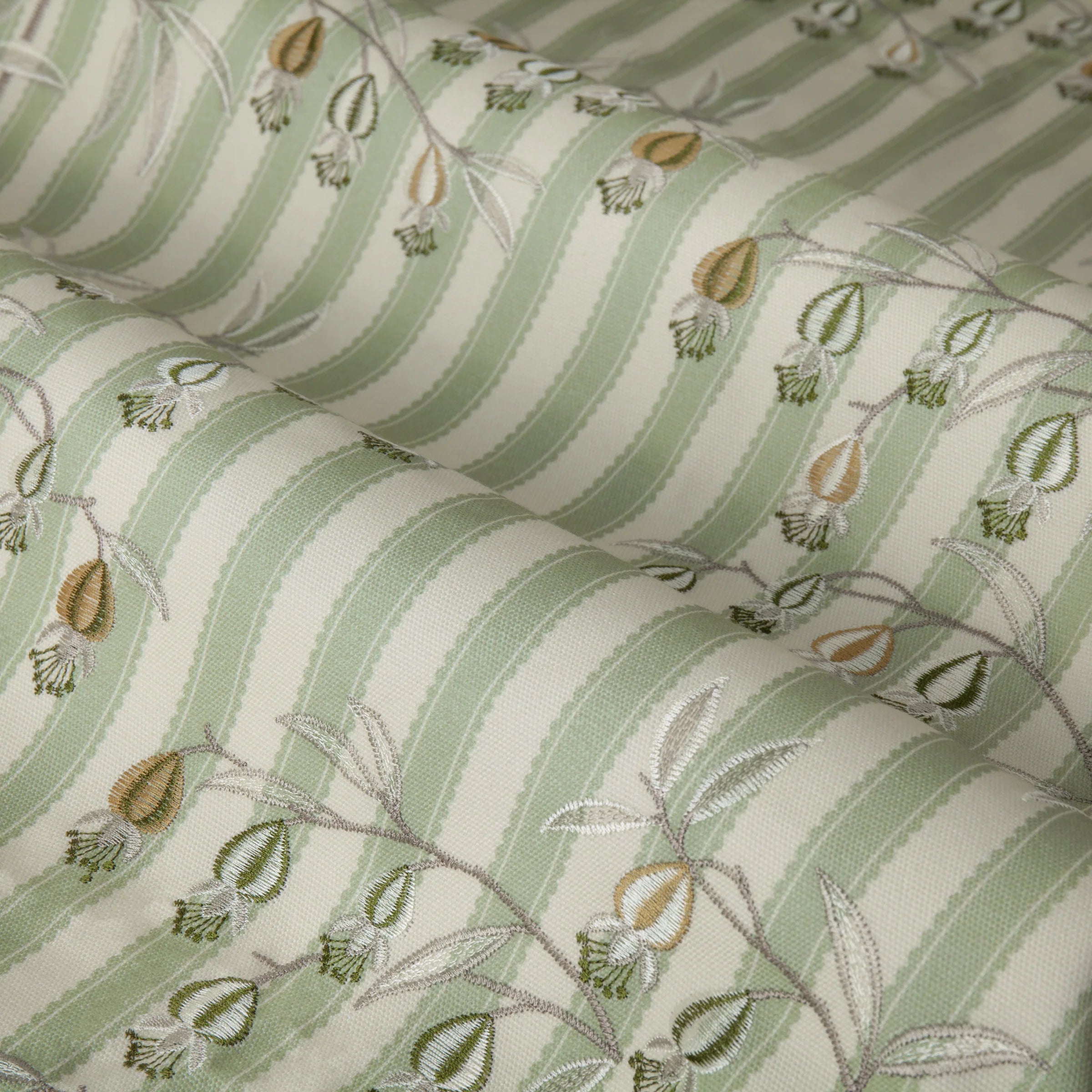 Tende a pieghe a matita in jacquard Brook Woodland - Lino