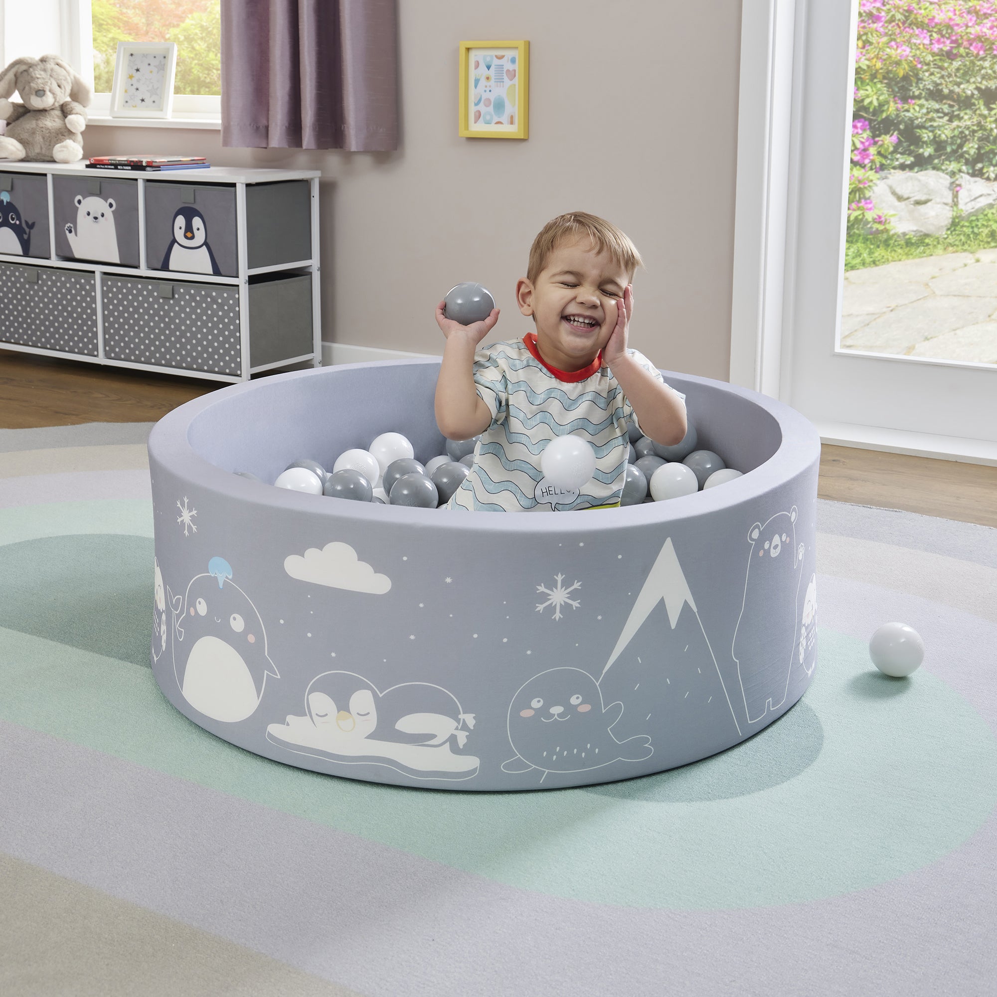 Arctic Kids Ball Pit - With 200 Balls