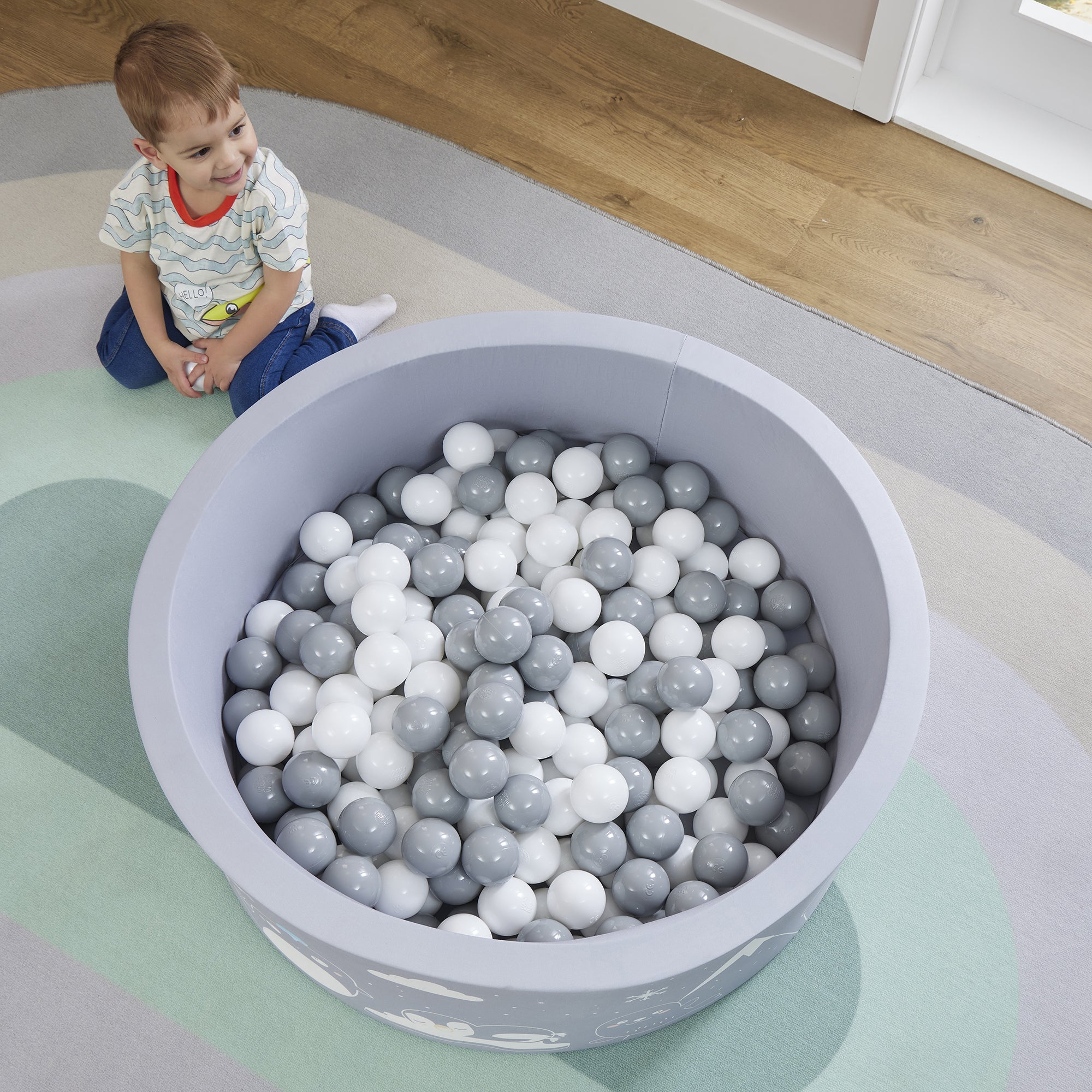 Arctic Kids Ball Pit - With 200 Balls