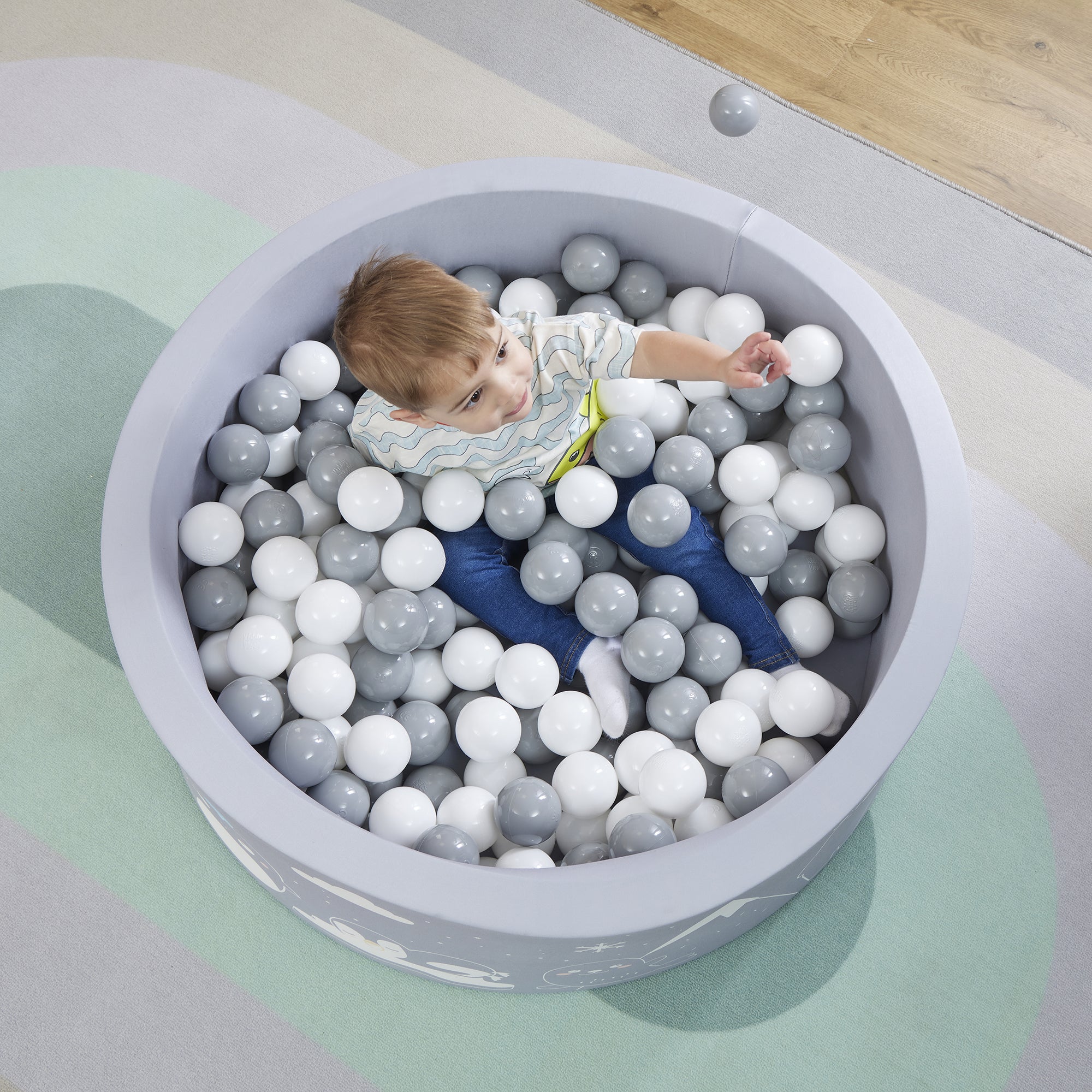 Arctic Kids Ball Pit - With 200 Balls