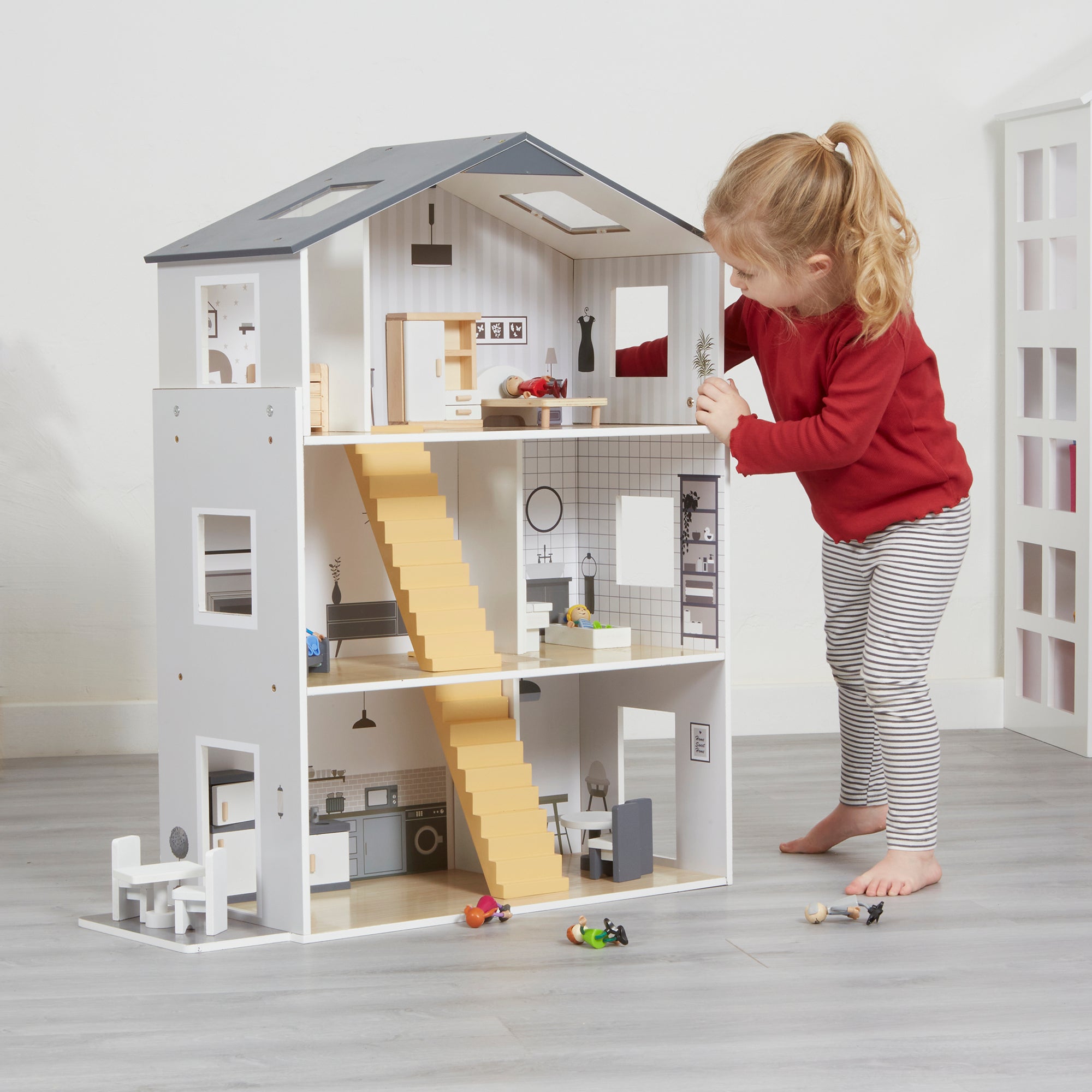 Contemporary Dolls House with 18 Handcrafted Wood Furniture Accessories