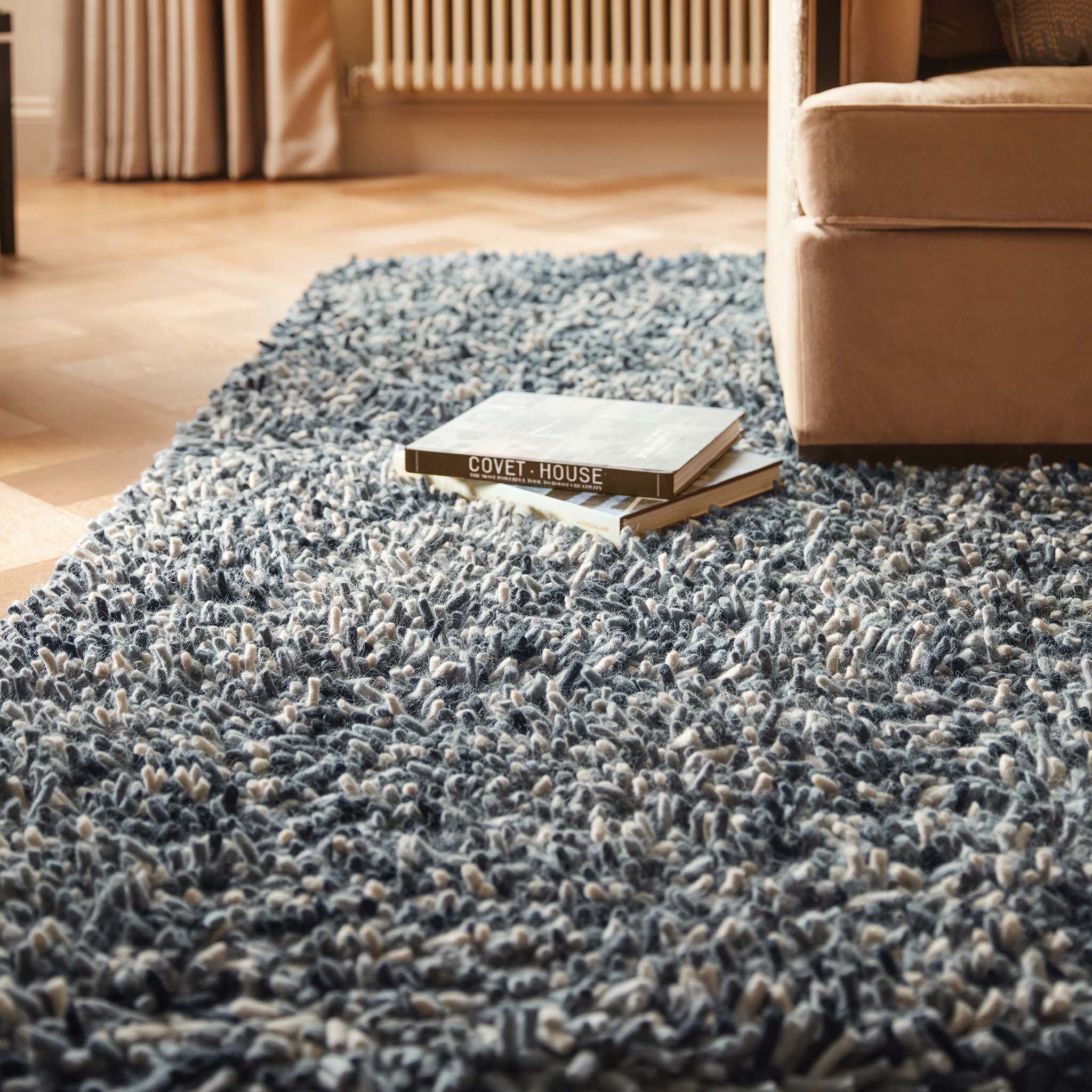 Origins Rocks Shaggy Grey Rug