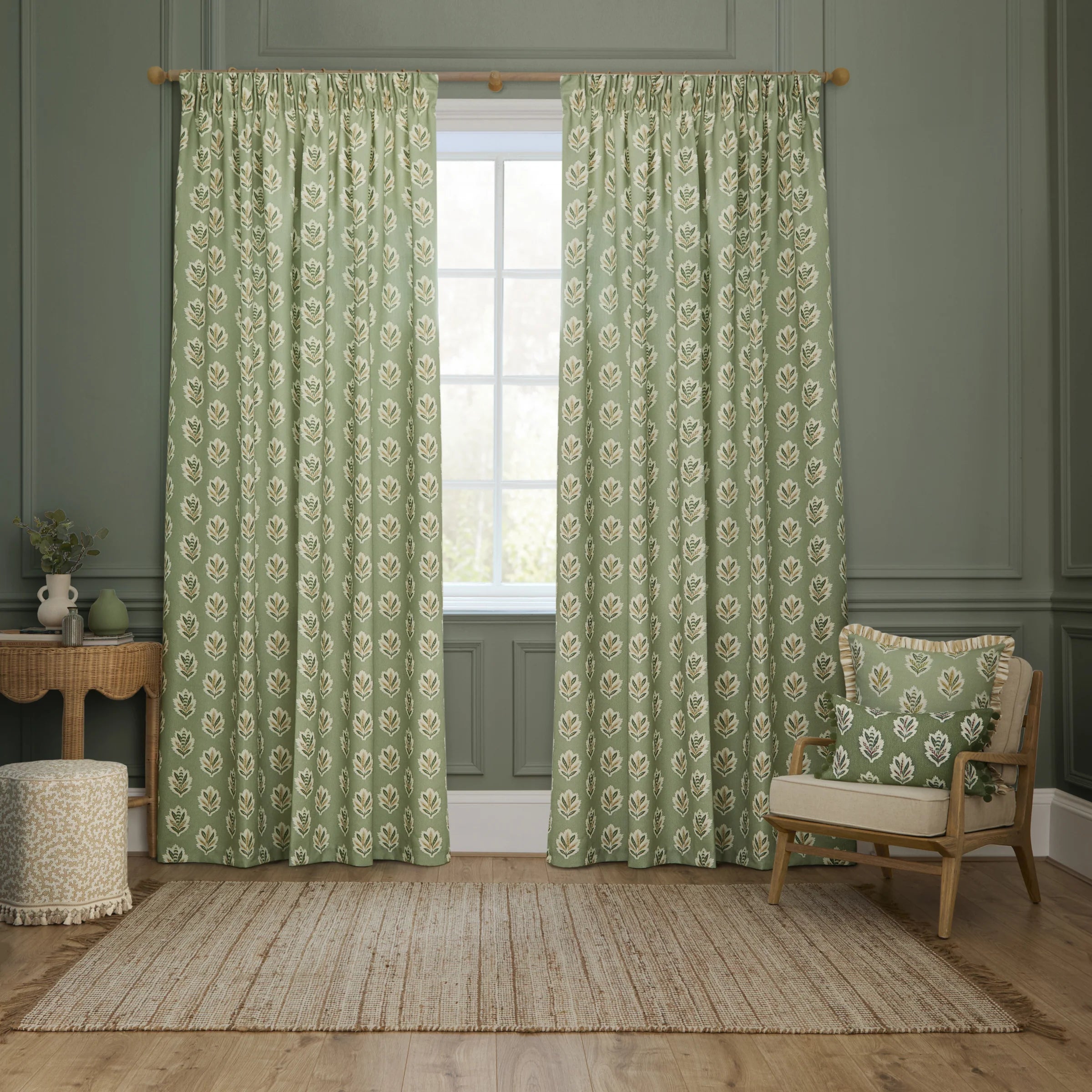 Tende a pieghe a matita in jacquard Brook Woodland - Lino