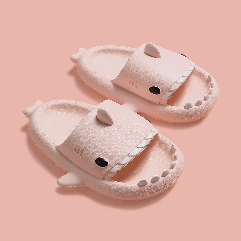 Chanclas antideslizantes con forma de tiburón para niños