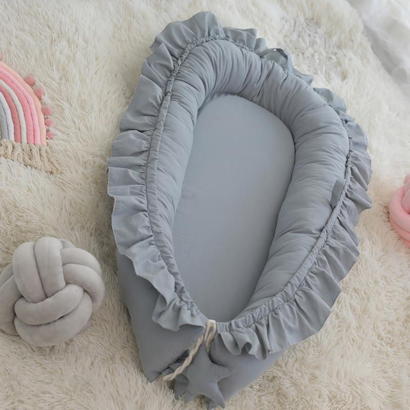 Elegant gewatteerd babynest